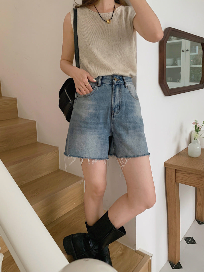 Women's Retro Fashionable Raw Edge Distressed Baggy Denim Shorts