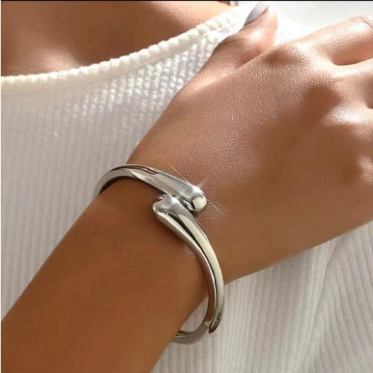 Simple heavy metal temperament geometric circular smooth surface women's collar bracelet ring jewelry