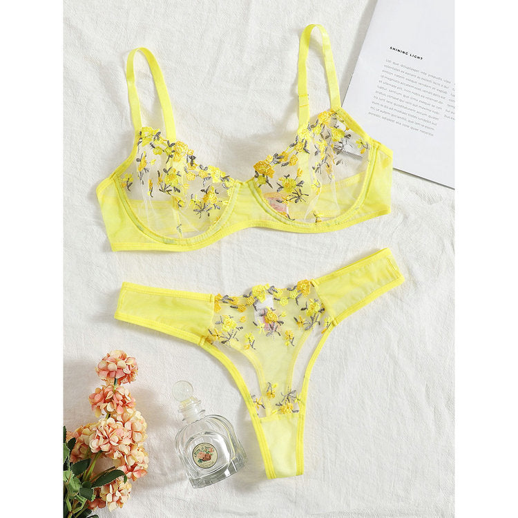 Low Waist Lace Flower Embroidery Sweet Beauty Bra Set