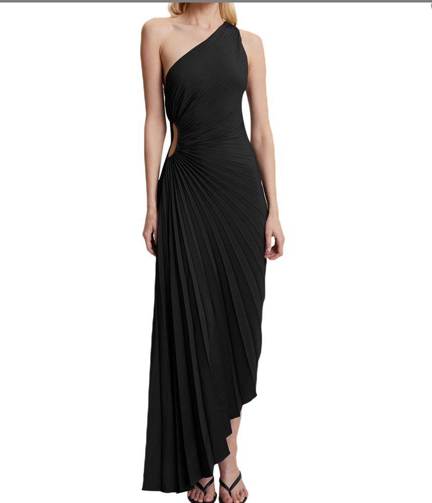 Women's One-shoulder Diagonal Collar Pleated Hollow Dress